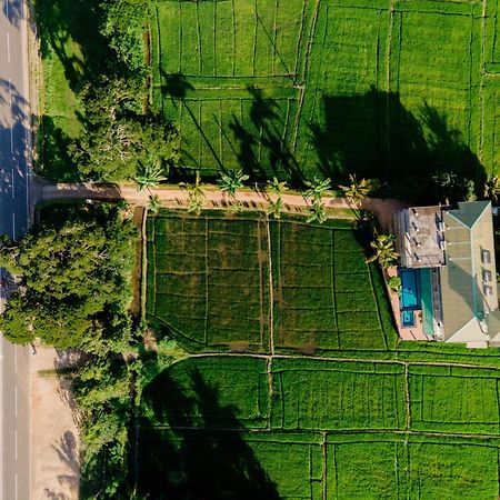 Serene Park Hotel By Ark Tissamaharama Ngoại thất bức ảnh