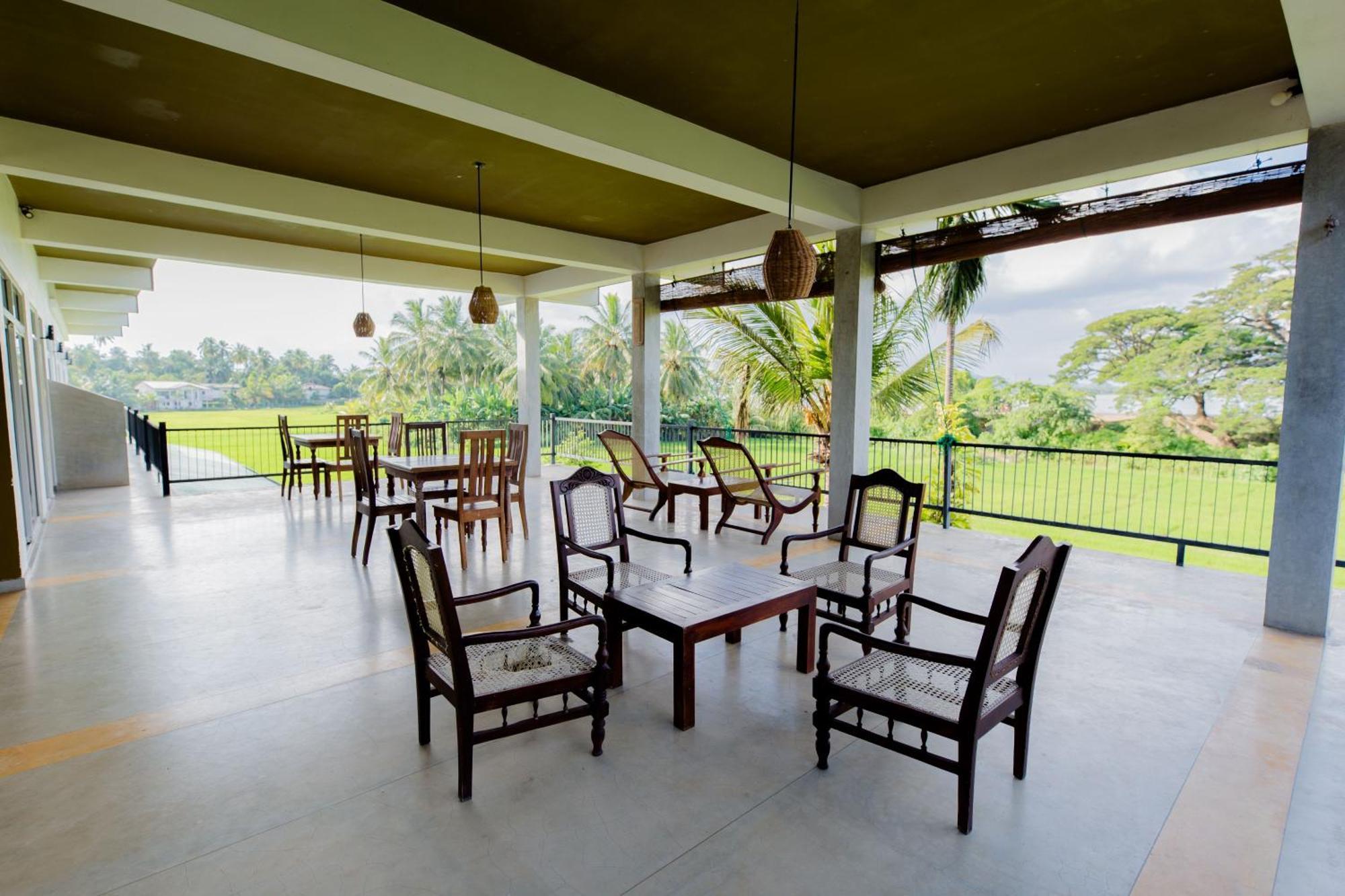 Serene Park Hotel By Ark Tissamaharama Ngoại thất bức ảnh