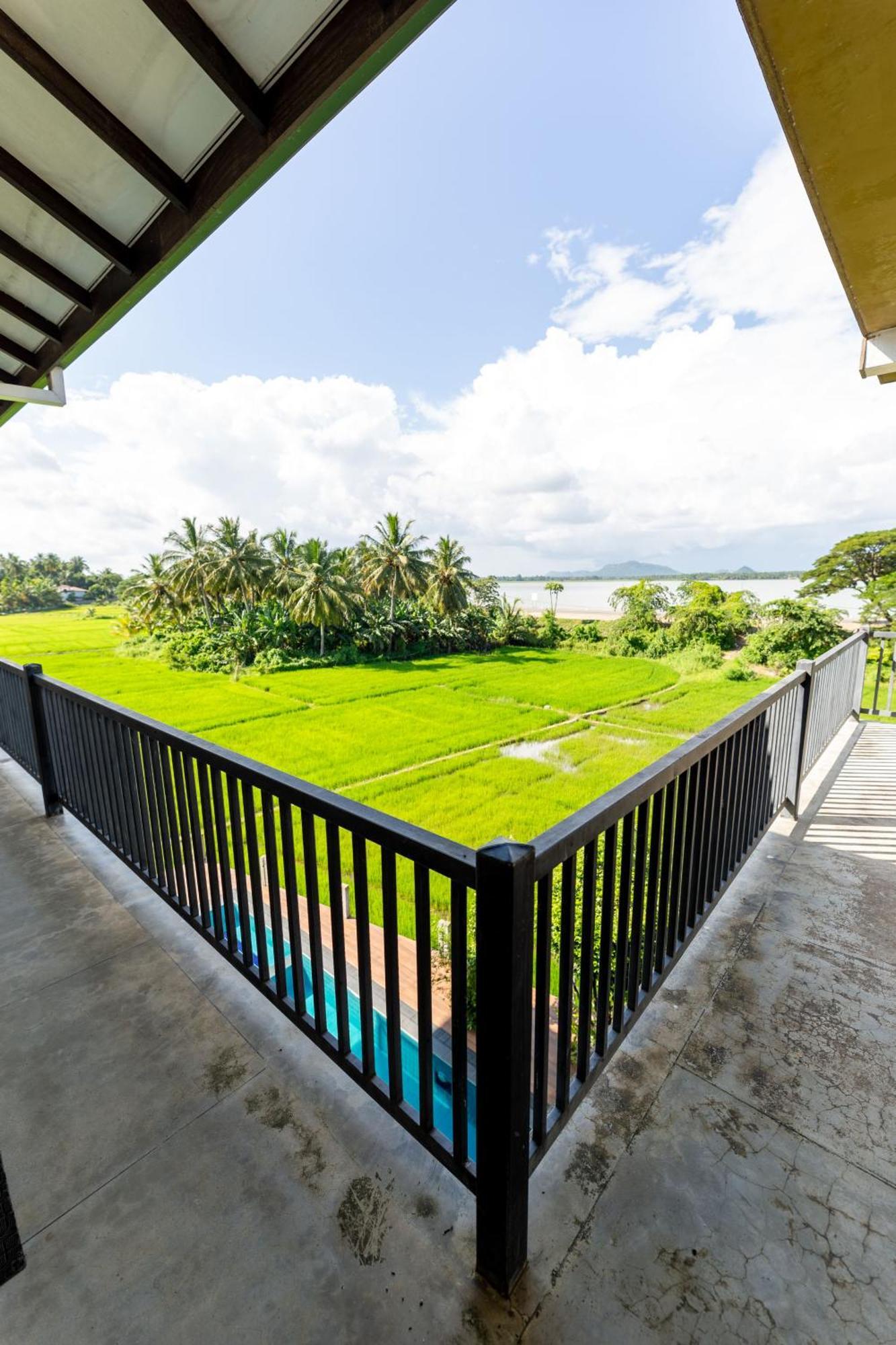 Serene Park Hotel By Ark Tissamaharama Ngoại thất bức ảnh