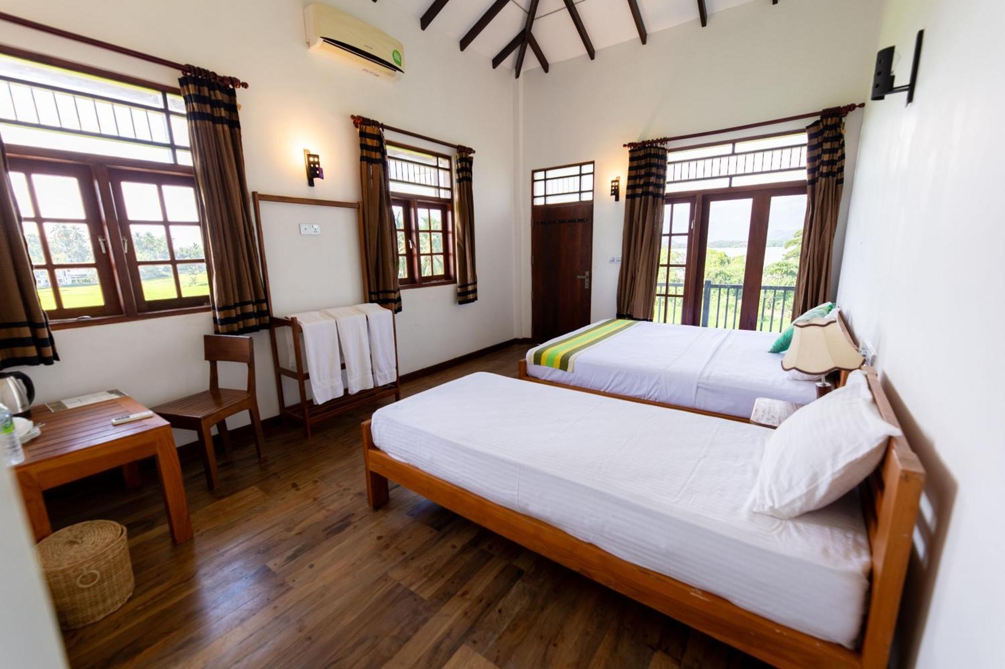 Serene Park Hotel By Ark Tissamaharama Ngoại thất bức ảnh